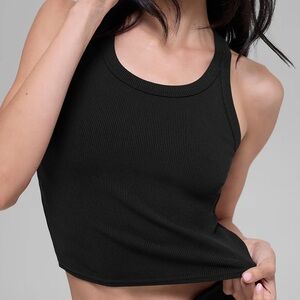 Alo Yoga Goddess Ribbed Go-To Tank in Black
